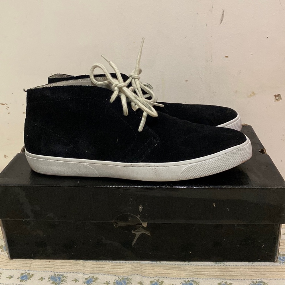 Men’s EXPRESS chukka sneakers black suede size 10 (4)